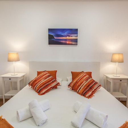 Вилла Ocean, Pines And Mountain - Renovated February 2025 - Ac Коларес Экстерьер фото