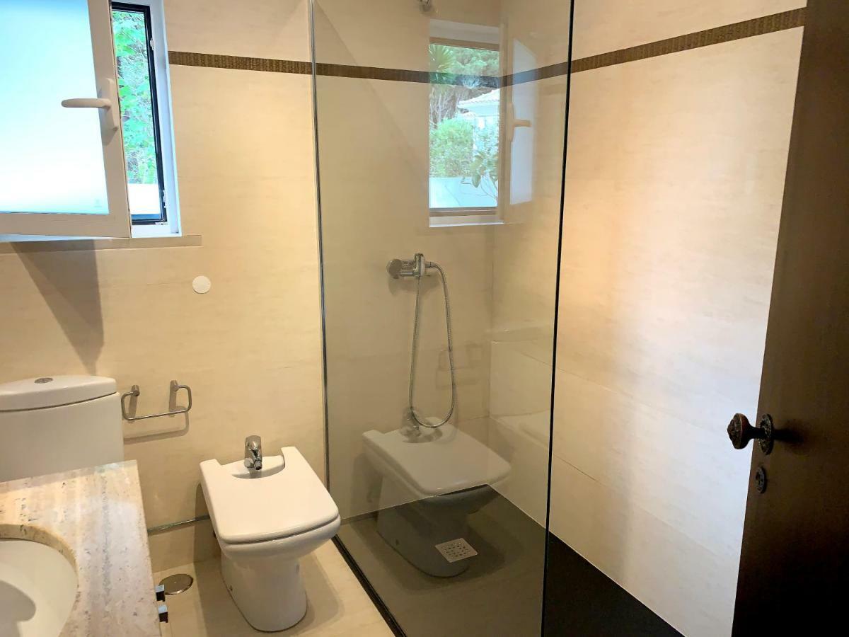 Вилла Ocean, Pines And Mountain - Renovated February 2025 - Ac Коларес Экстерьер фото